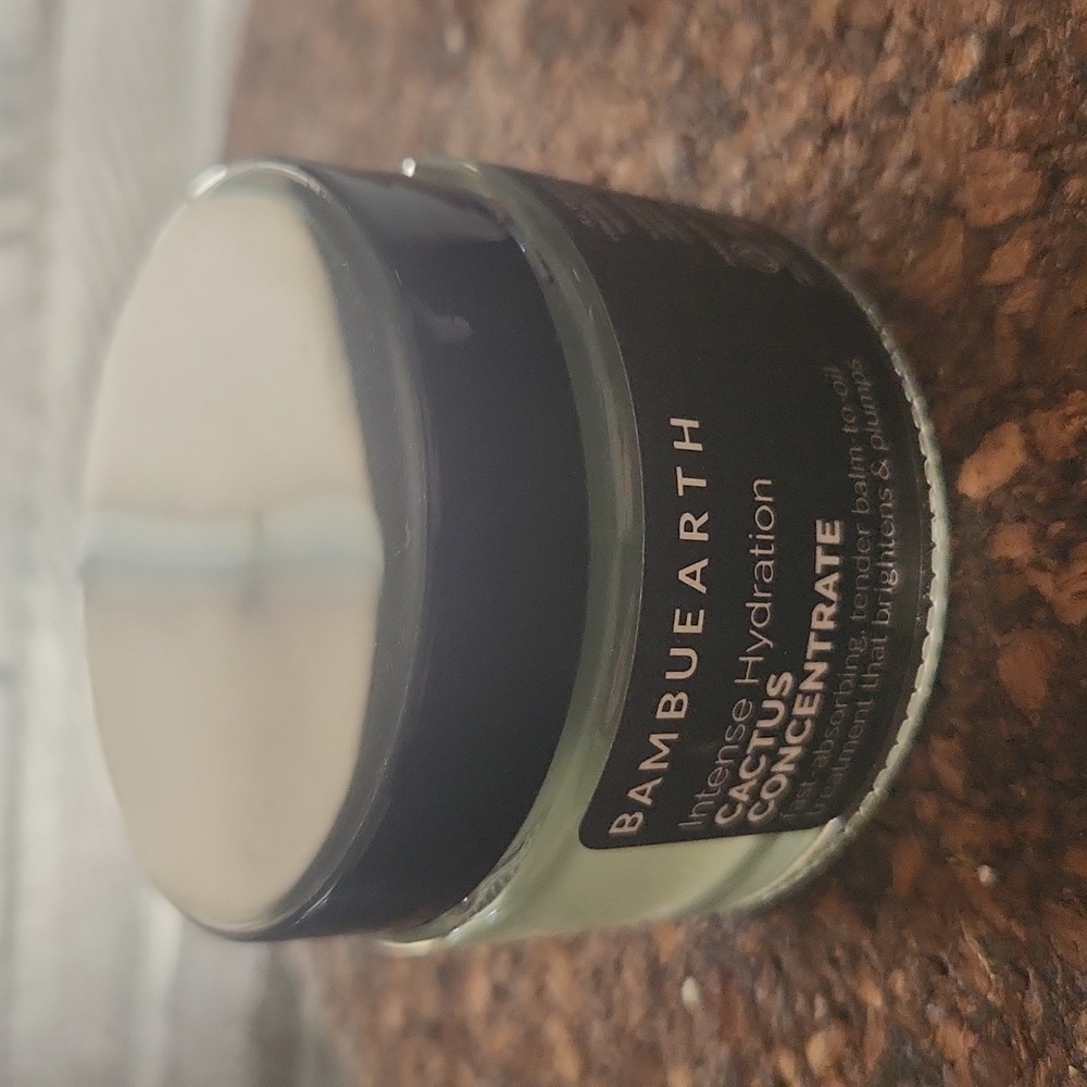 NIB Bambu Earth Intense Hydration Cactus Concentrate 1.3 oz.